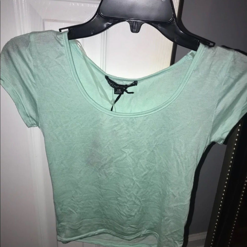 Juniors crop top